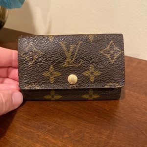 Louis Vuitton Monogram 6 Ring Key Holder